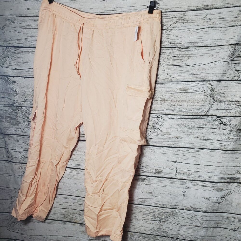 Old Navy Apricot Mid-Rise Wide Leg Drapey Cargo Pants Size XXL NWT